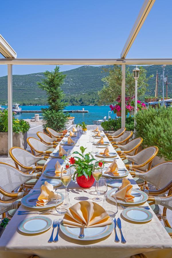 Hotel Ostrea Стон Екстериор снимка