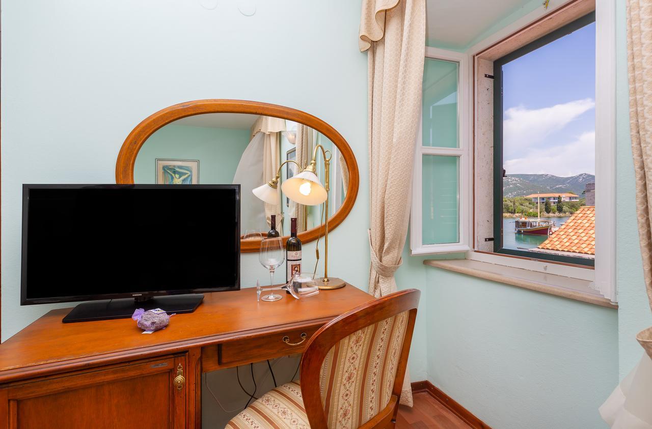 Hotel Ostrea Стон Екстериор снимка