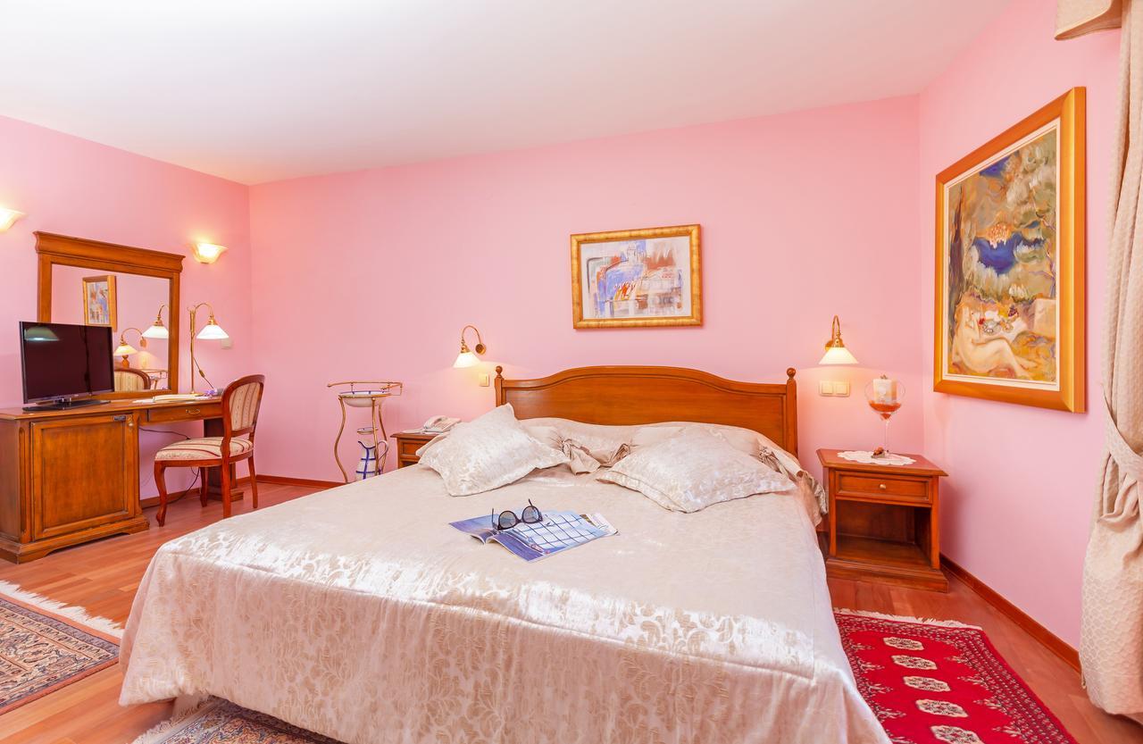 Hotel Ostrea Стон Екстериор снимка
