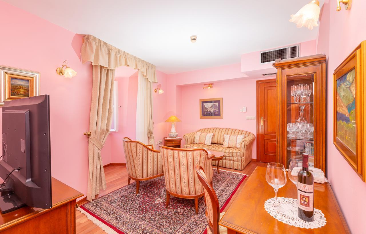 Hotel Ostrea Стон Екстериор снимка